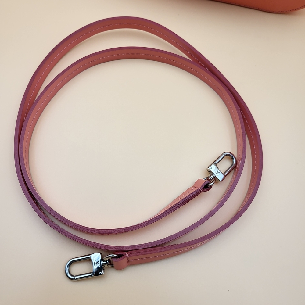 Louis Vuitton Monogram Vernis Pasadena, Authentic w/COA.. - Picture 14 of 16